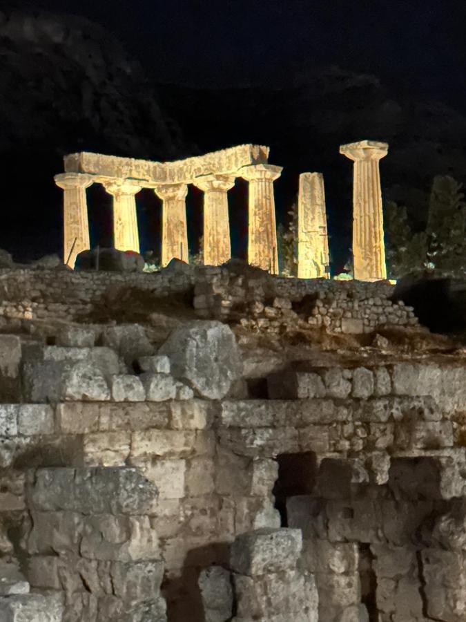 Beach Retreat In Town Corinth エクステリア 写真